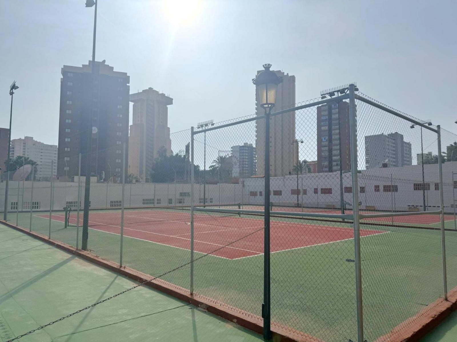 Gemelos 2 C * Benidorm